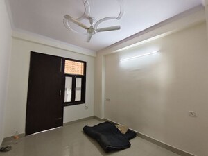 3 BHK Builder Floor For Rent in Chattarpur