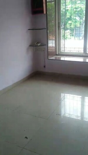 2 BHK Apartment For Rent in Vile Parle Mahaveer, Vile Parle West