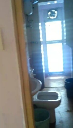 Bathroom in 2 BHK Apartment at Vile Parle Mahaveer, Vile Parle West – for Rent
