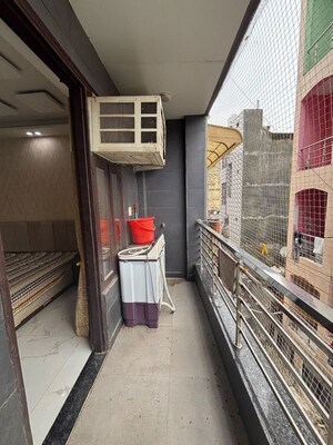 Balcony in 3 BHK Builder Floor at Dwarka Mor – for Rent