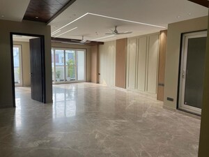 4 BHK Builder Floor For Rent in Sector 23