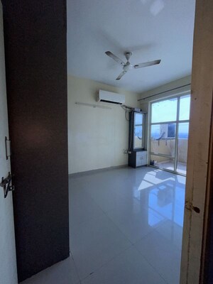 Team Area in 2 BHK Apartment at Pyramid Square 67A, Sector 67 – for Rent
