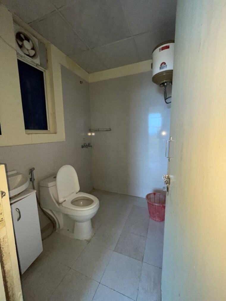 Team Area, pyramid-square-67a 2 Bedroom 710 Sq.Ft. Apartment In Sector 67 Gurgaon 10688295