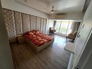 Bedroom in 2 BHK Apartment at Sushila Baug, Bandra East – for Rent