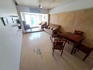 Team Area in 2 BHK Apartment at Sushila Baug, Bandra East – for Rent