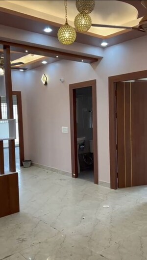 Room in 3 BHK Apartment at Saviour Green Arch, Tech Zone 4 Greater Noida – for Rent
