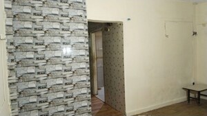 Room in 2 BHK Apartment at RNA Broadway Avenue, Mira Road – for Rent