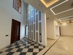 5 BHK +  9000 Sq.Ft. Villa in Vasant Kunj