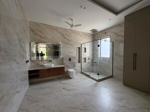 Building Lobby in 5 BHK Villa at Vasant Kunj – for Sale
