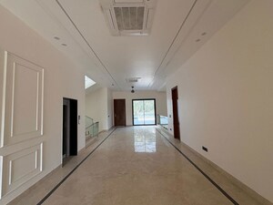 Building Lobby in 5 BHK Villa at Vasant Kunj – for Sale