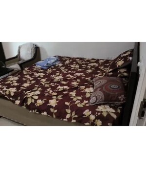 Bedroom in 3 BHK Apartment at Gaur City 7th Avenue, Sector 4 Greater Noida – for Rent