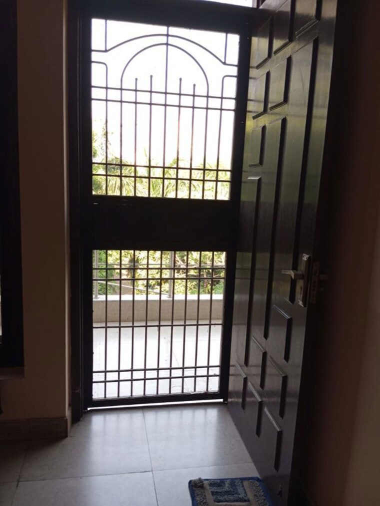 Room, rwa-apartments-sector-27 2 Bedroom 1100 Sq.Ft. Apartment In Sector 27 Noida 10688353