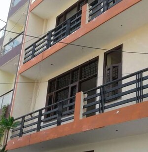 2 BHK Apartment – Exterior View View at RWA Apartments Sector 27, Sector 27 - for Rent