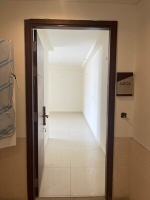 Room in 3 BHK Apartment at Meridian Park At The Prestige City, Sarjapur Road – for Sale