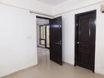 2.5 BHK +  1210 Sq.Ft. Apartment in Logix Blossom County