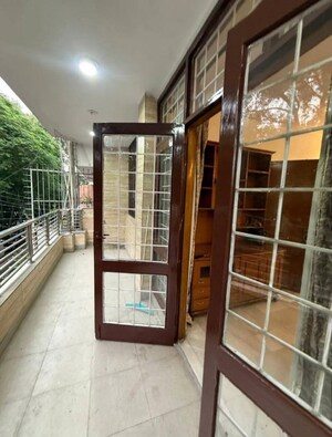 Balcony in 2 BHK Builder Floor at Chittaranjan Park – for Rent