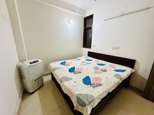 Bedroom in 2 BHK Builder Floor at Chattarpur – for Rent