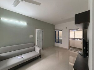 2 BHK Apartment For Rent in Sanjeev Shine, Panathur