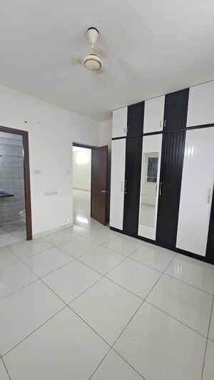 Room in 3 BHK Apartment at Aparna Cyber Life, Nallagandla – for Rent