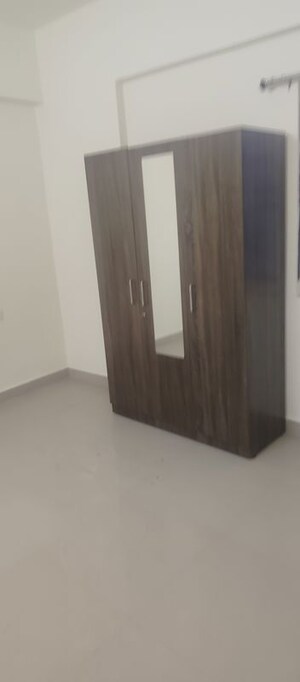 Room in 2 BHK Apartment at Modi Sterling Homes, Kompally – for Rent