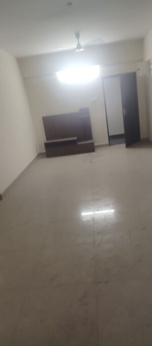 Room in 2 BHK Apartment at Modi Sterling Homes, Kompally – for Rent