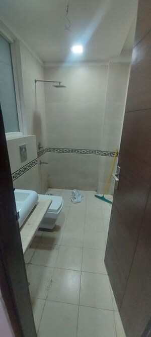 Bathroom in 3 BHK Builder Floor at South City 2 – for Sale