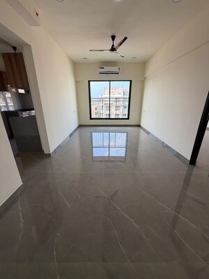 Room in 1 BHK Apartment at Sindhi Society, Chembur – for Rent