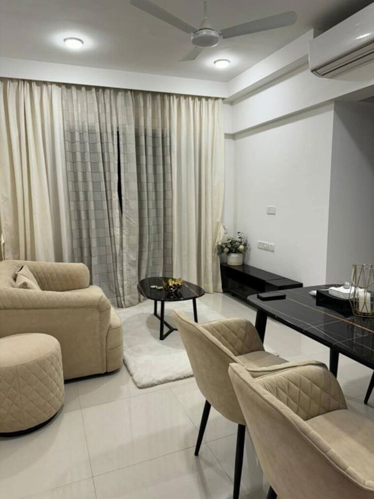 Team Area, lalani-grandeur 1 Bedroom 645 Sq.Ft. Apartment In Goregaon East Mumbai 10688544