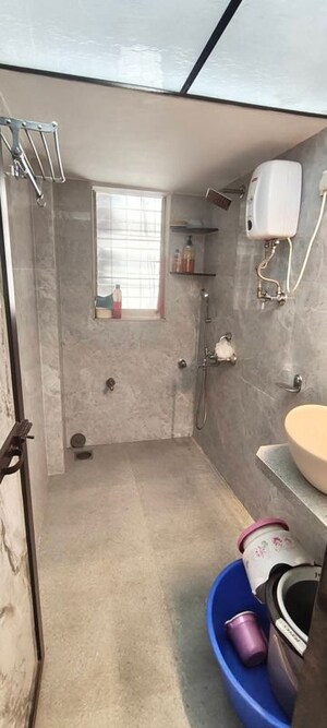 Bathroom in 1 BHK Apartment at Lalani Grandeur, Goregaon East – for Rent