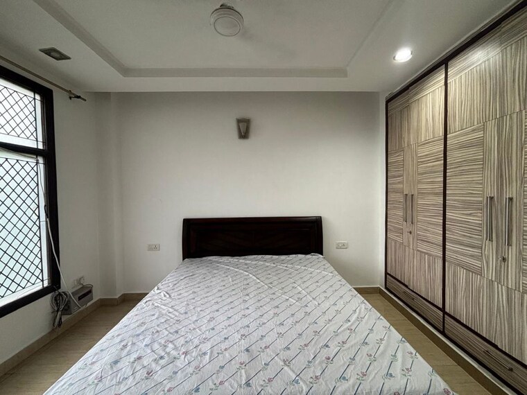 Kitchen, kailash colony 3 Bedroom 160 Sq.Yd. Builder Floor In Kailash Colony Delhi 10688554