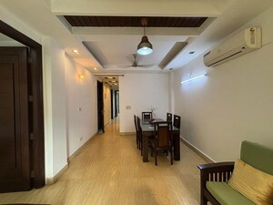 Team Area in 3 BHK Builder Floor at Kailash Colony – for Sale
