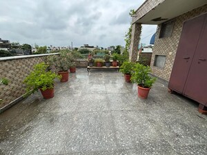 3 BHK Builder Floor – Garden View at East Of Kailash - for Sale