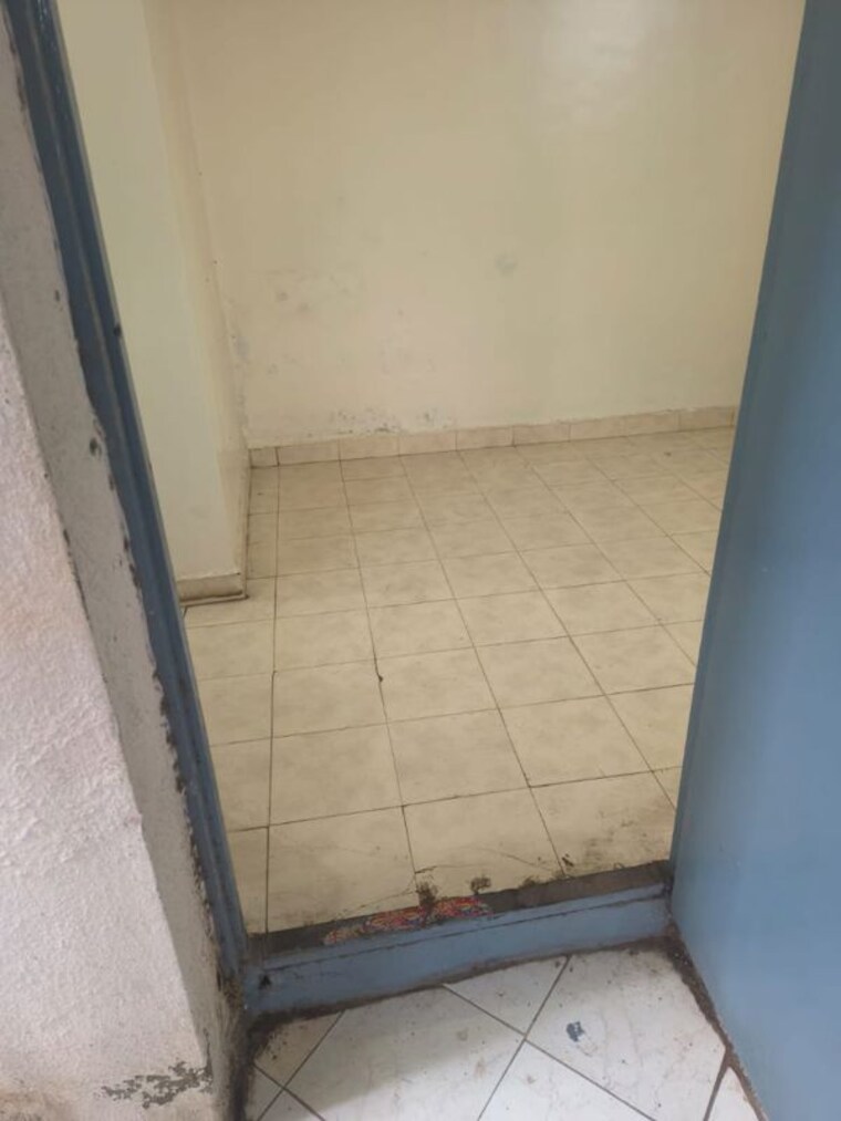 Bathroom, guruwar peth 1 RK 240 Sq.Ft. Apartment In Guruwar Peth Pune 10688567