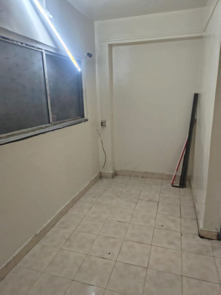 Bathroom, guruwar peth 1 RK 240 Sq.Ft. Apartment In Guruwar Peth Pune 10688567