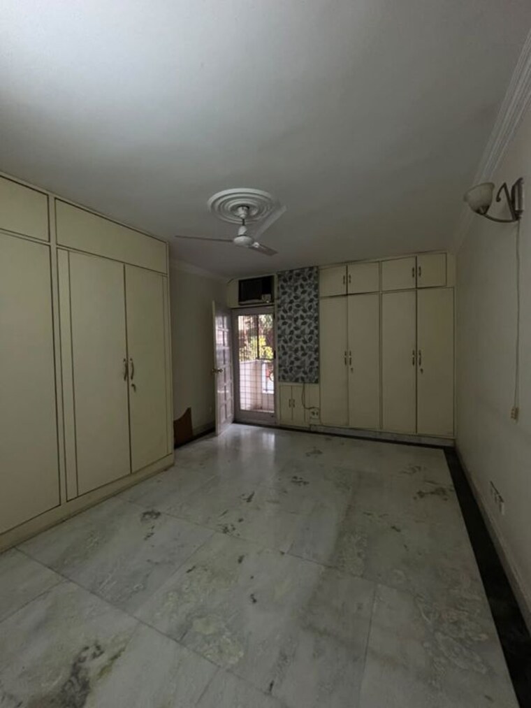 Room, hemkunt colony 3 Bedroom 180 Sq.Ft. Builder Floor In Hemkunt Colony Delhi 10688614