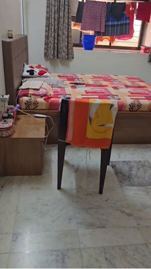 Bedroom in 3 BHK Apartment at Chembur – for Rent