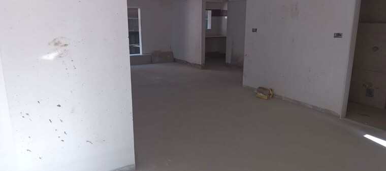 Room, rasta peth Commercial Showroom 1400 Sq.Ft. In Rasta Peth Pune 10688631