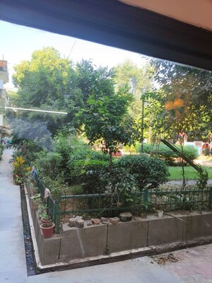 2 BHK Apartment – Garden View at Vijay Enclave - for Sale