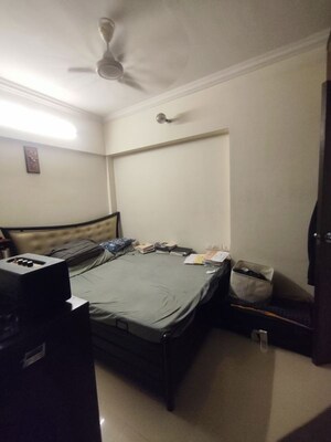 Team Area in 2 BHK Apartment at JP Unity Tower, Lower Parel – for Rent