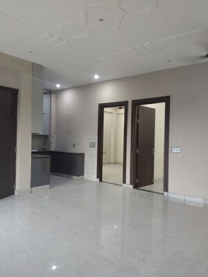 2 BHK Builder Floor For Rent in Sector 42