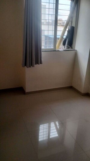 Room in 3 BHK Villa at BK Jhala Kapil Woodrow Estate Phase 2, Wanwadi – for Rent