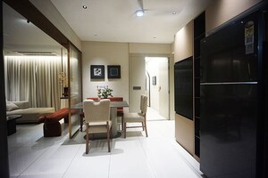 Team Area in 3 BHK Apartment at Shilaj – for Sale