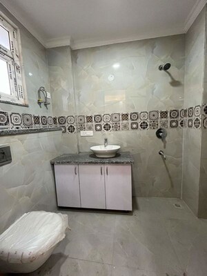 Bathroom in 3 BHK Independent House at Saket – for Rent