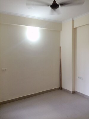 Room in 3 BHK Apartment at Mahagun My Woods, Sector 16c Greater Noida – for Rent