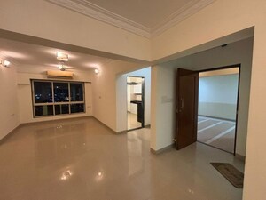 Room in 6 BHK Apartment at Nahar Amrit Shakti, Chandivali – for Sale
