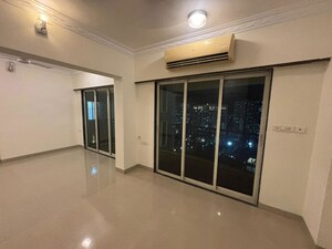 Room in 6 BHK Apartment at Nahar Amrit Shakti, Chandivali – for Sale