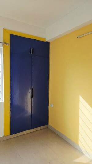 Room in 3 BHK Apartment at ABA Cherry County, Tech Zone 4 Greater Noida – for Rent
