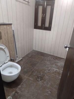 Bathroom in 3 BHK Builder Floor at Sector 46 – for Rent