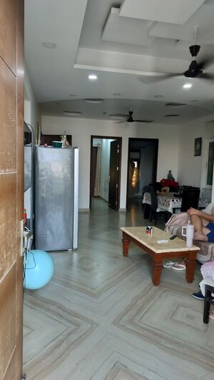 3 BHK Builder Floor For Rent in RWA Residential Society Sector 46, Sector 46