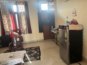 1 BHK Builder Floor For Rent in Sector 19